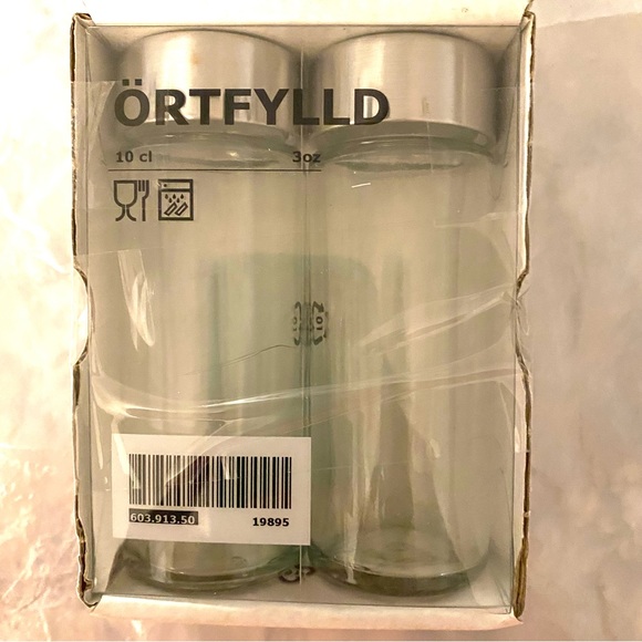 Salt & Pepper Shakers Glass and Stainless Steel top. NWT - Picture 2 of 9